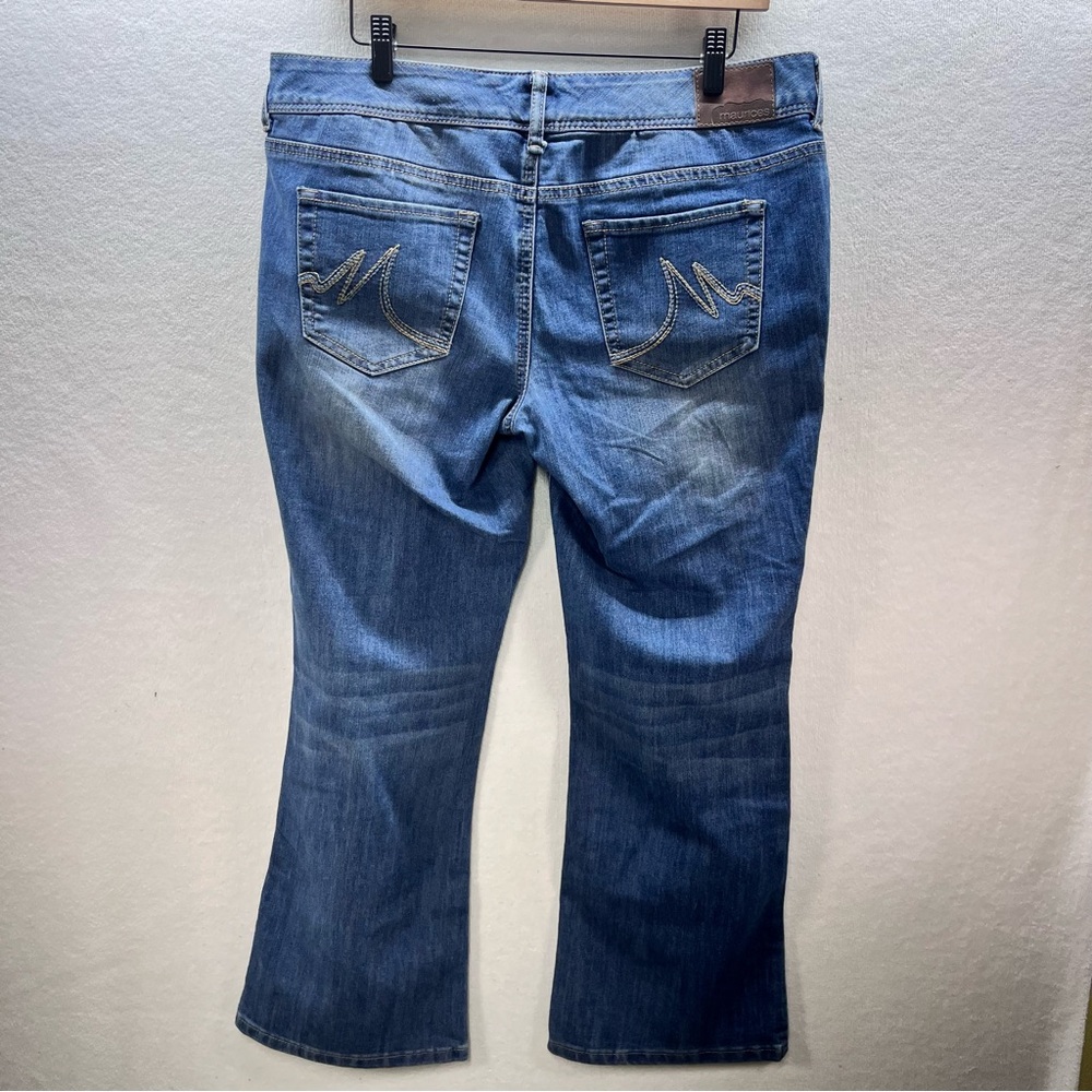 Maurices Mid Rise Straight Leg Jeans Womens 11/12 Short Stretch Denim 3060 - Picture 6 of 9
